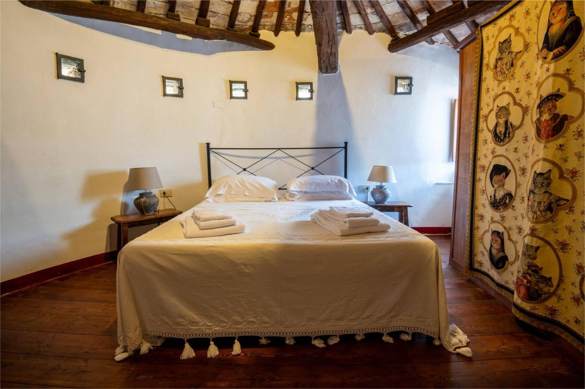 Castello Valenzino Bed & Breakfast Antognola ภายนอก รูปภาพ