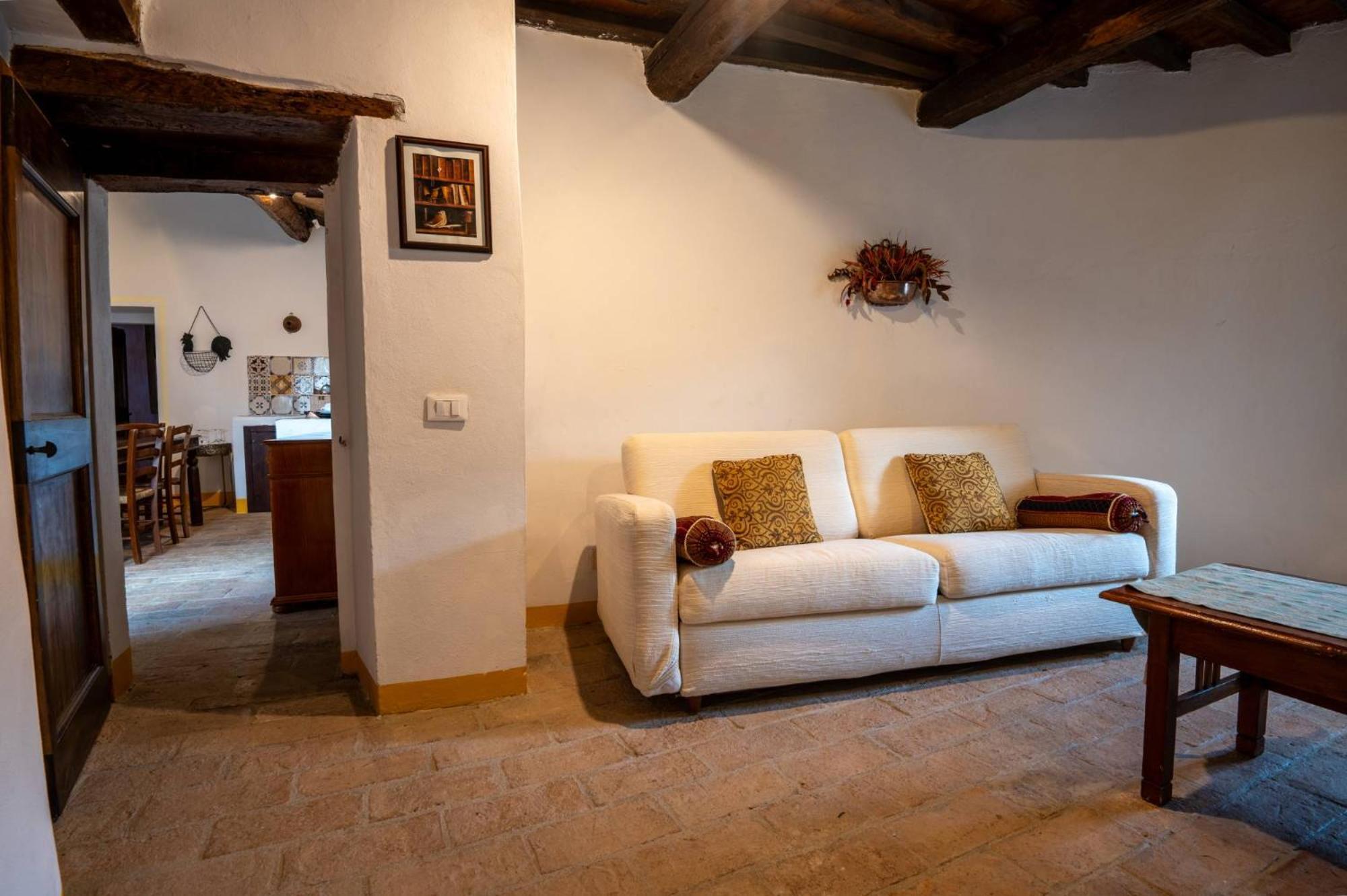 Castello Valenzino Bed & Breakfast Antognola ภายนอก รูปภาพ