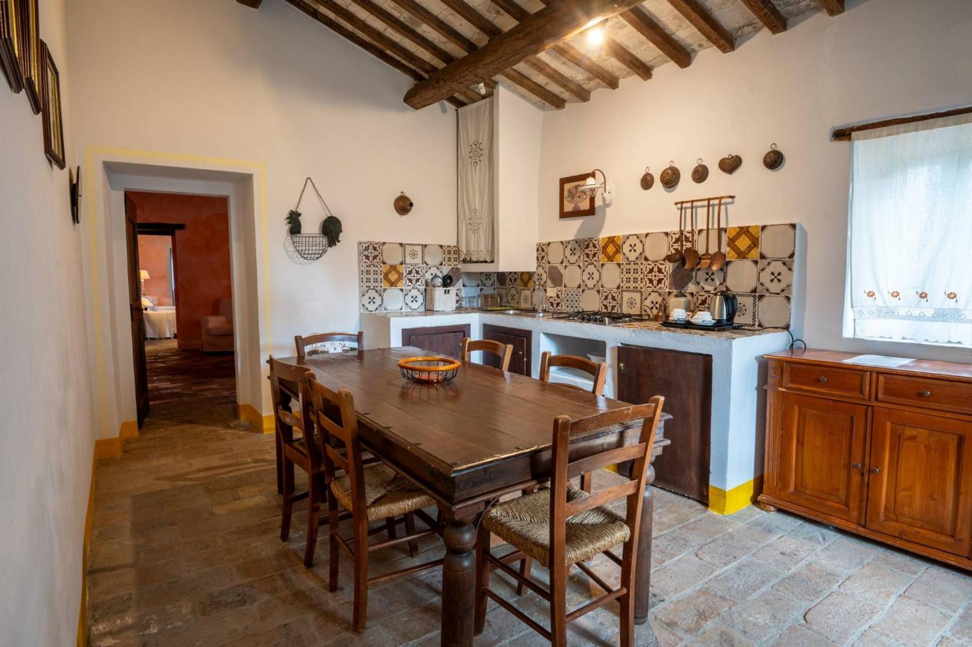 Castello Valenzino Bed & Breakfast Antognola ภายนอก รูปภาพ