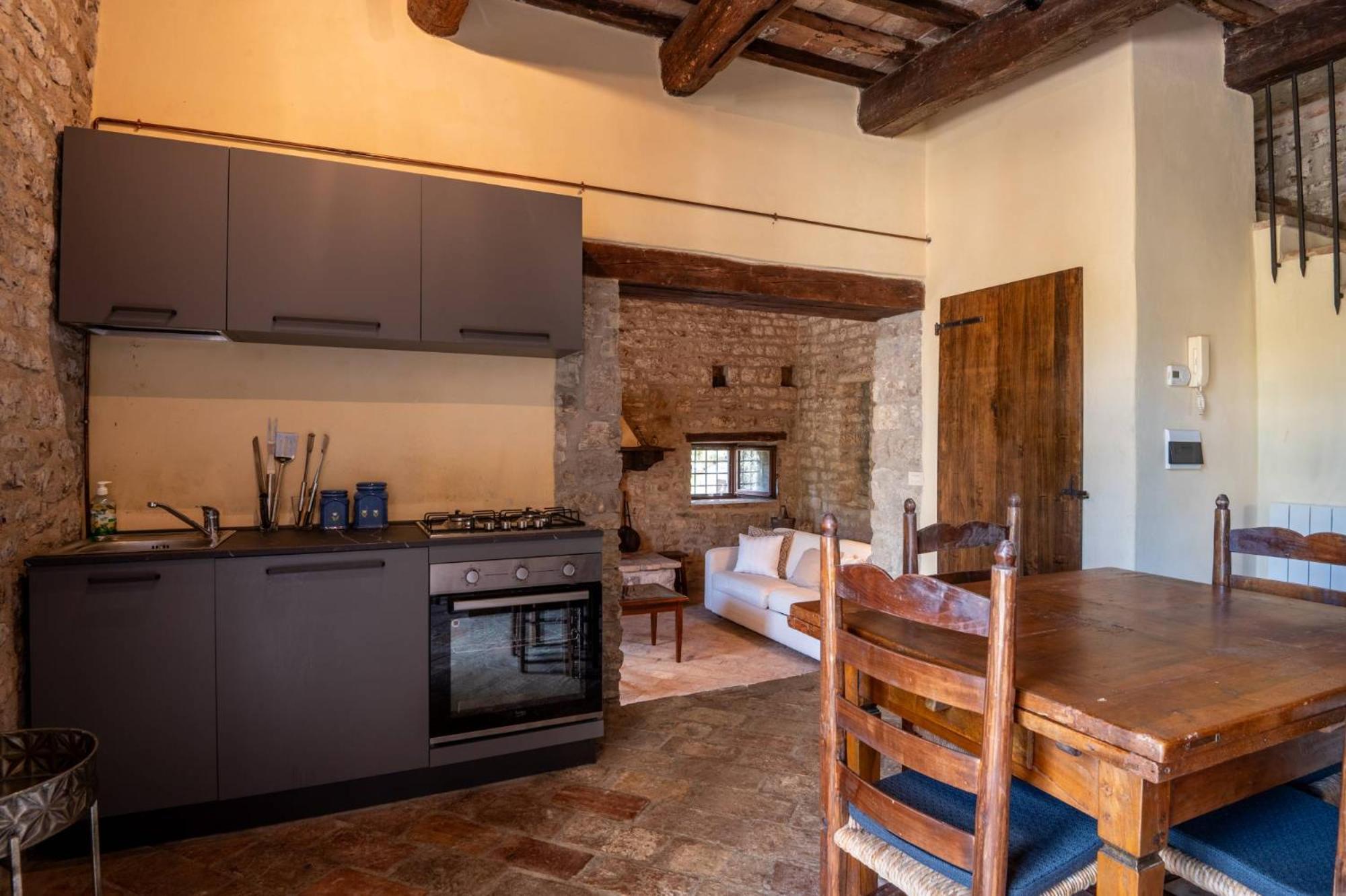 Castello Valenzino Bed & Breakfast Antognola ภายนอก รูปภาพ